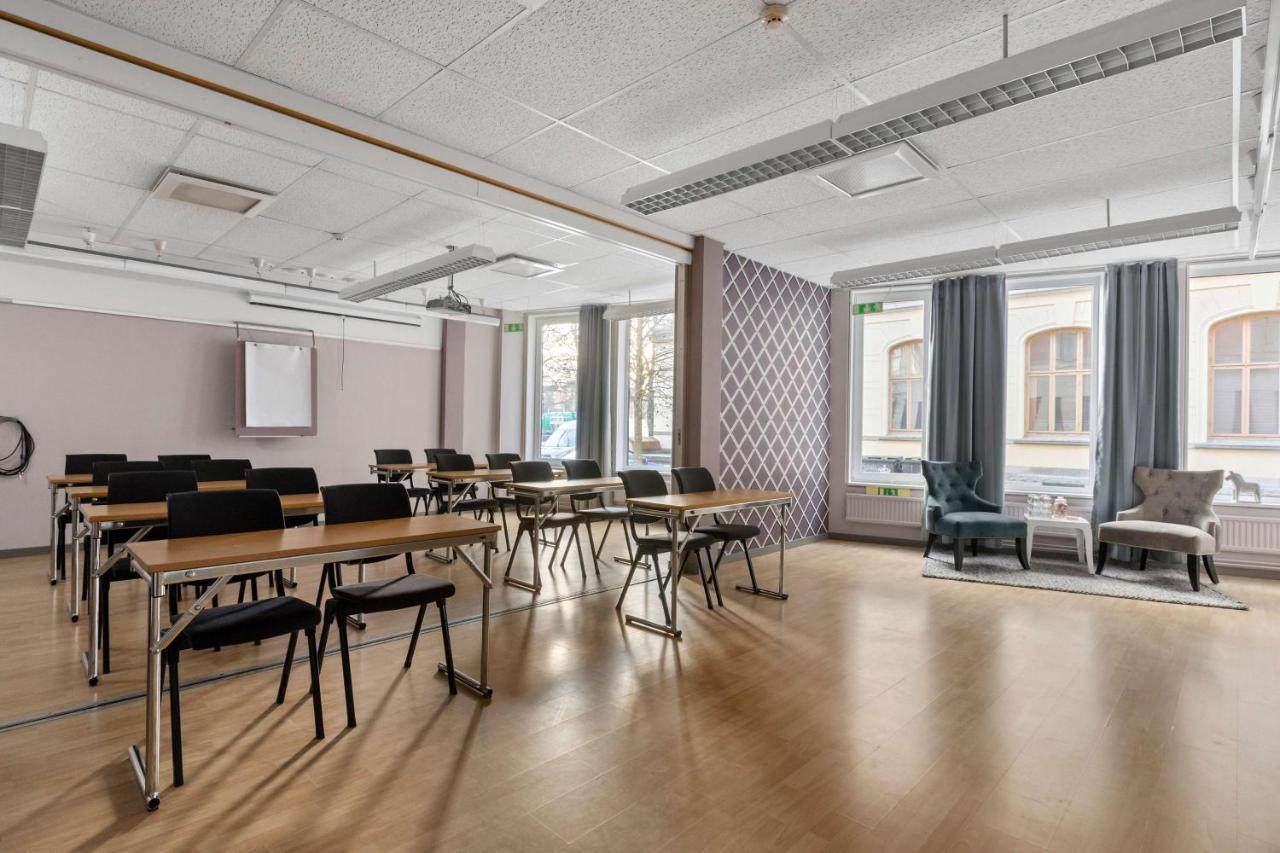 Best Western Hotel Statt Katrineholm Esterno foto